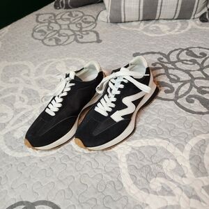 Steve Madden tennis shoes